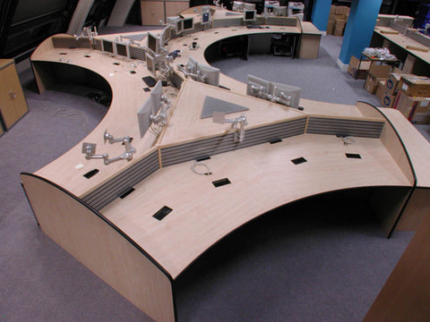 Curved Desk - Style 3