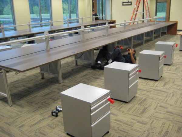 Linear Desk 7 - ICAP