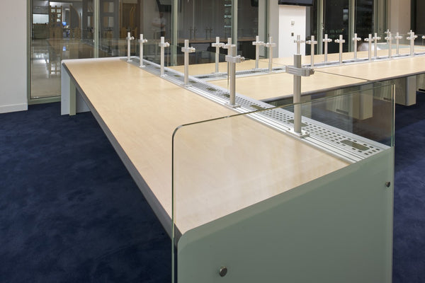 Linear Desk - Marex