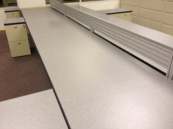 Linear Desk - Slatwall